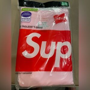 Supreme NWT 2 Tagless Soft Comfort T-Shirts XL Hanes Pink